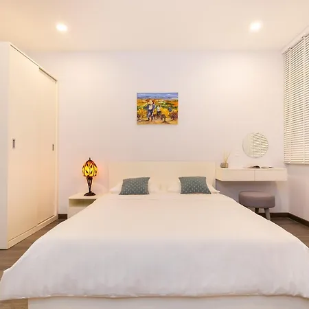 F-Hotel & Apartment-2